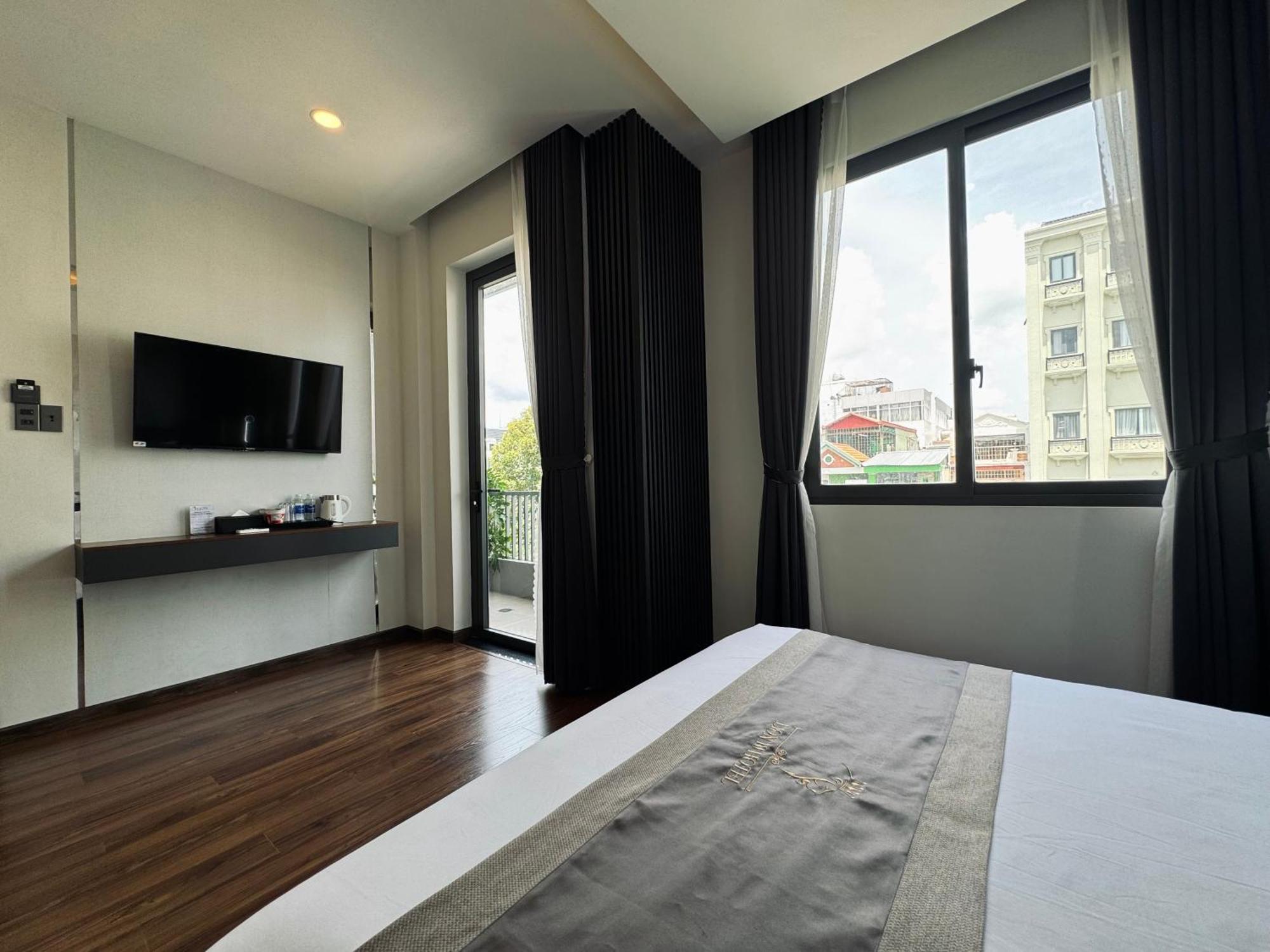 Lion 10 Hotel 芹苴 外观 照片