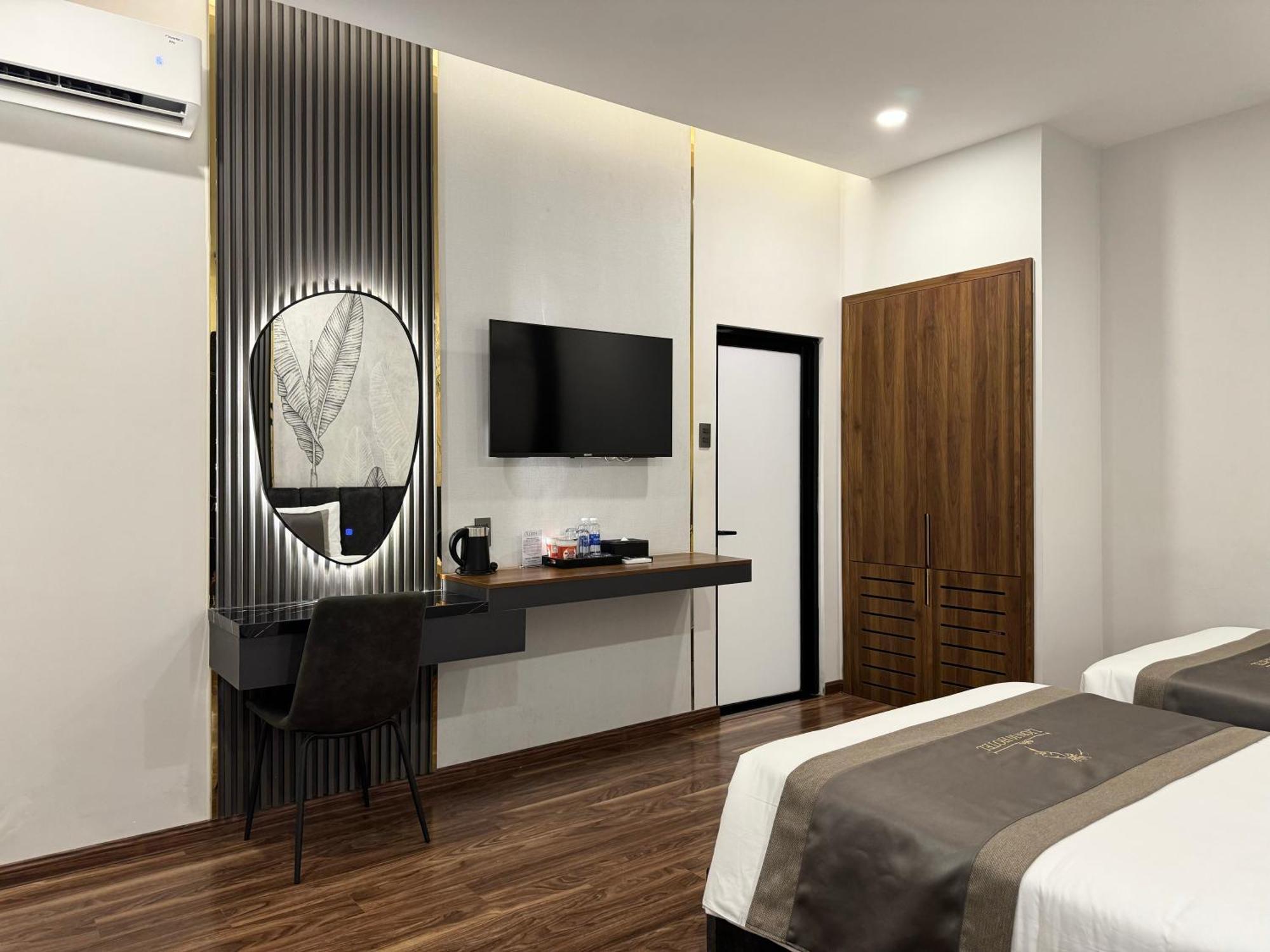 Lion 10 Hotel 芹苴 外观 照片