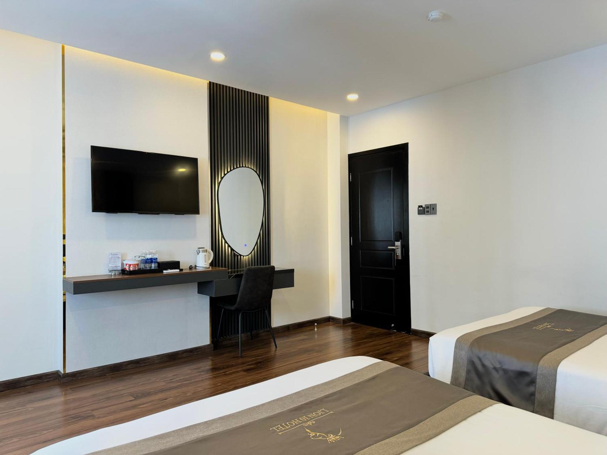 Lion 10 Hotel 芹苴 外观 照片