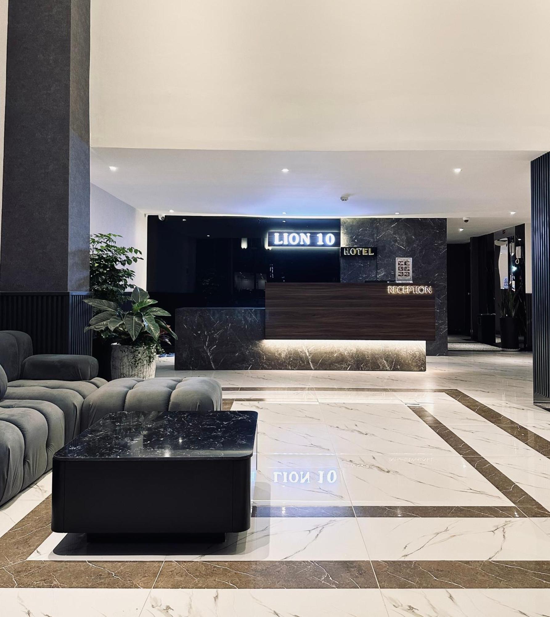 Lion 10 Hotel 芹苴 外观 照片