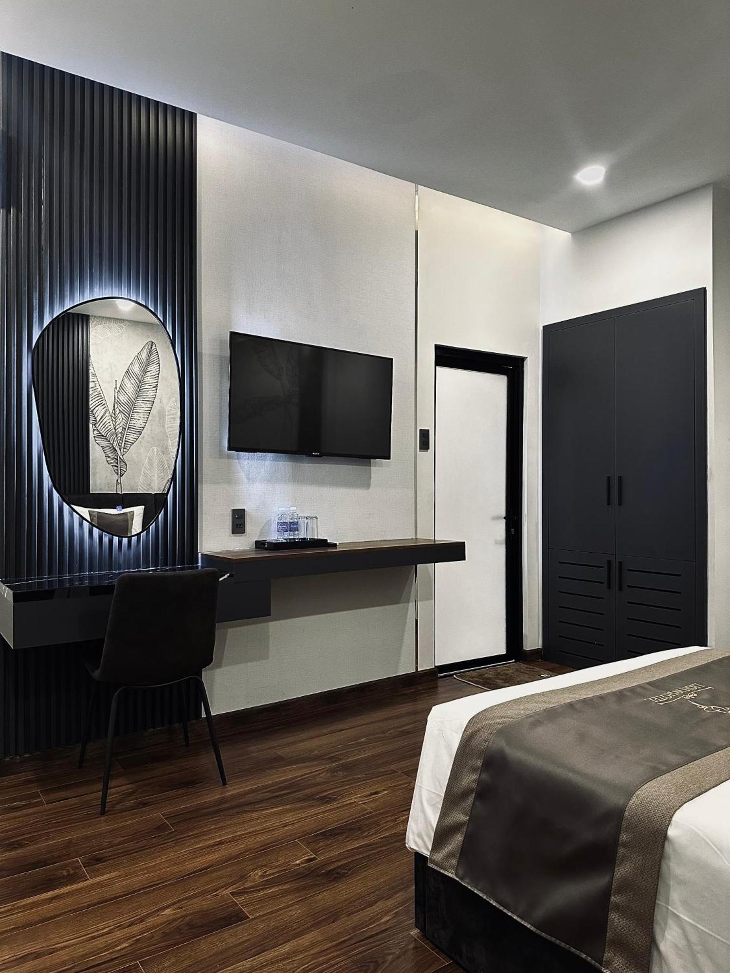 Lion 10 Hotel 芹苴 外观 照片